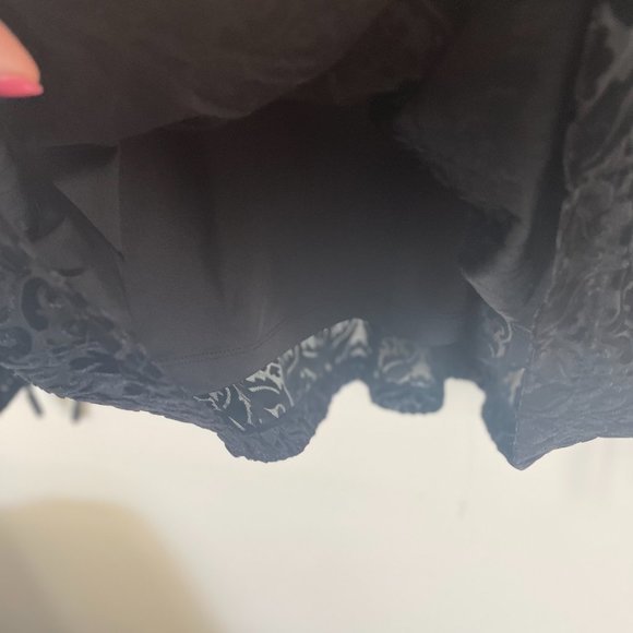 Talbots │ Patterned Velvet Top - Picture 7 of 7